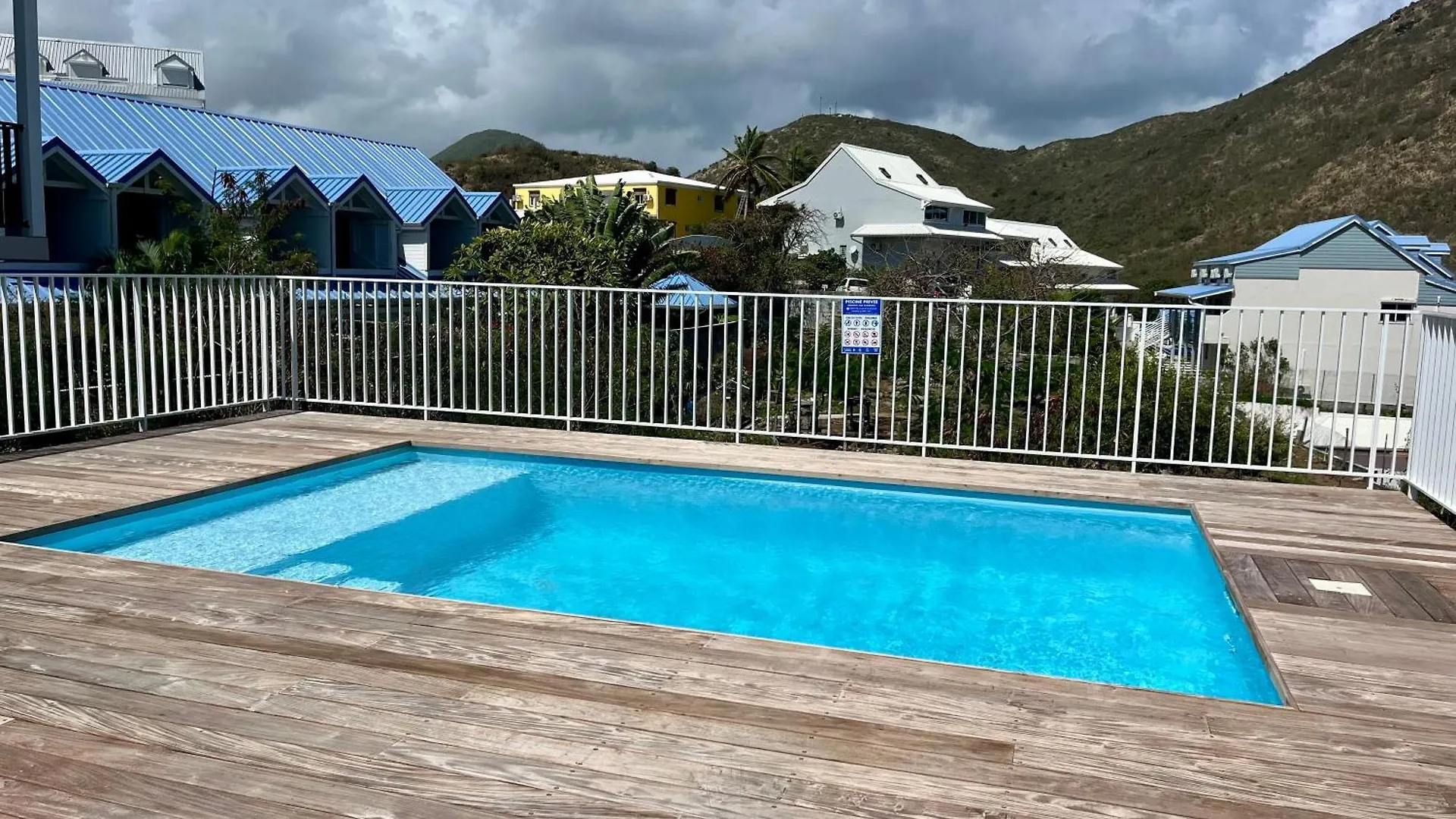 Vue Mer Ilet Pinel - Appartement 4P 1Ch Cul de Sac 0*,