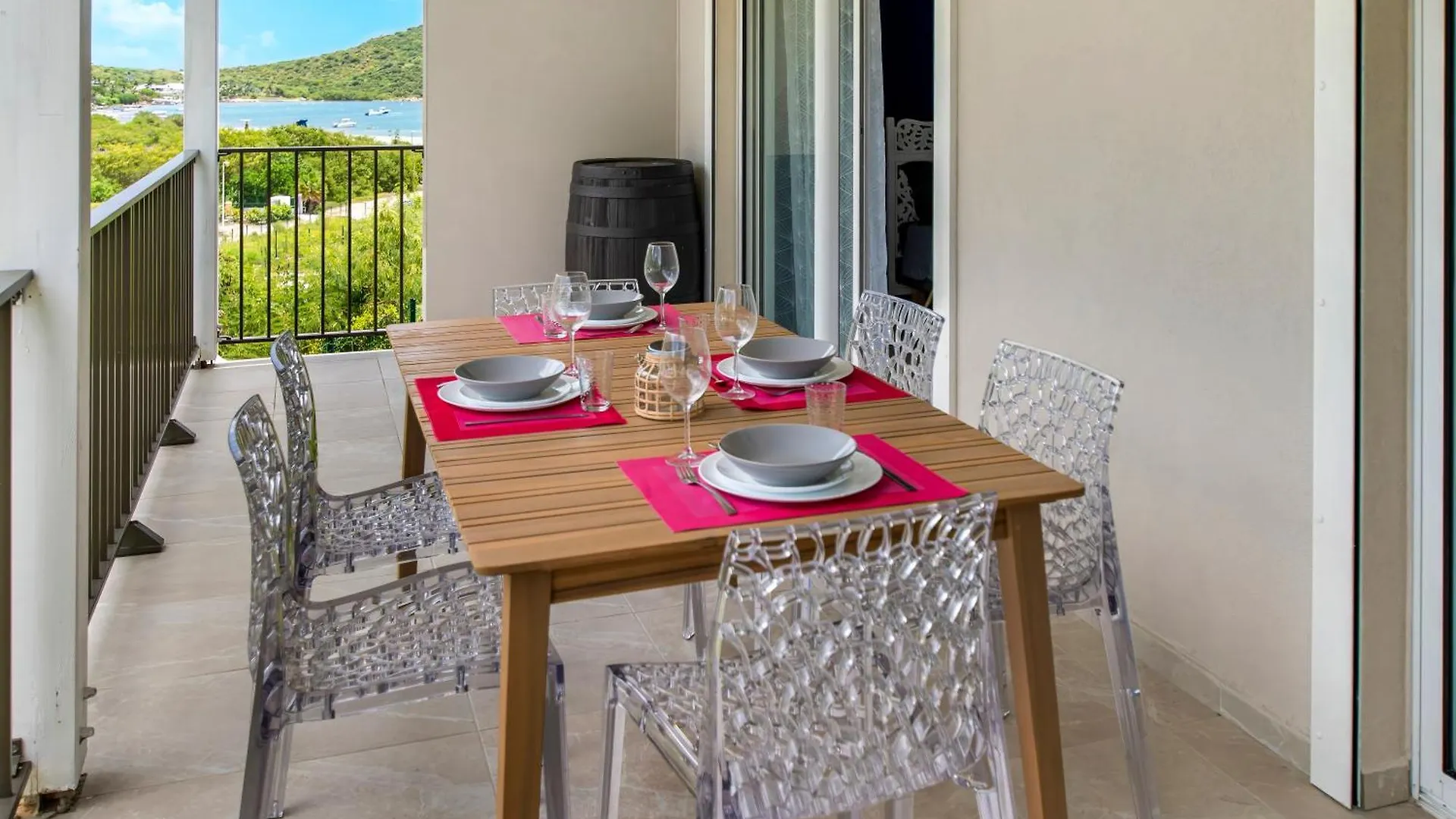 Vue Mer Ilet Pinel - Appartement 4P 1Ch contacts